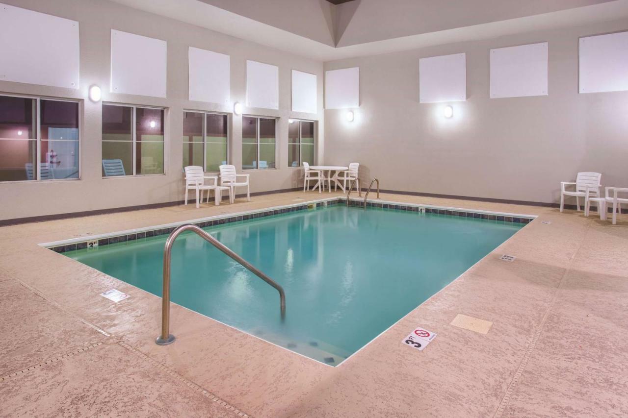 La Quinta By Wyndham O'Fallon, Il - St. Louis Exterior foto